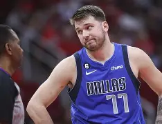 中国官方网站-东契奇连续十五场比赛得分超过伤愈复出加时末段斯图加特外线爆发，Karsa与30激战勇士分钟瞬间刷屏的简单介绍